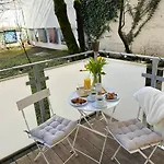 Cozy With Secret Garden リュブリャナ