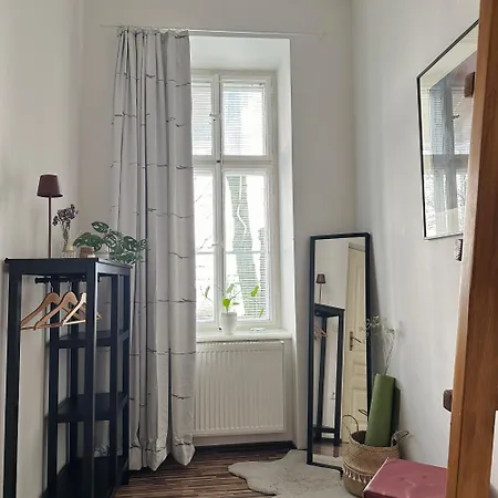 Cozy With Secret Garden * 卢布尔雅那