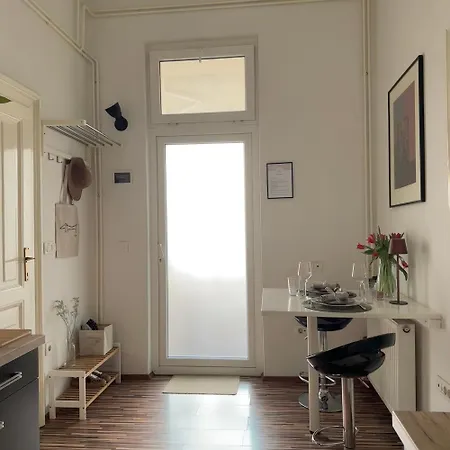 Cozy With Secret Garden Lublana